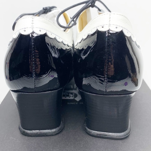 NIB John Fluevog melis heeled Mary Janes - Picture 3 of 9